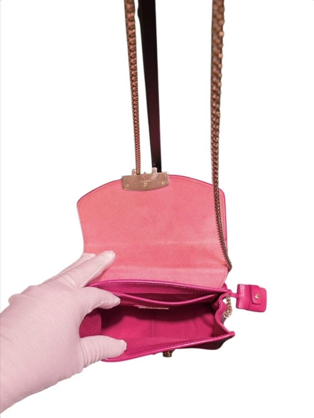 Furla Metropolis Crossbody Fuchsia Leather with Gold Hardware - Picture 4 of 5